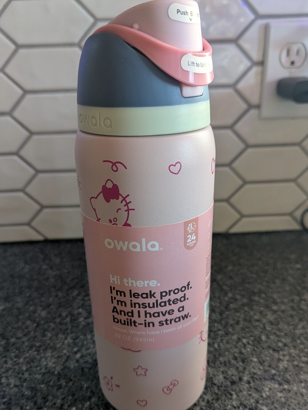 Owala FreeSip 32oz Hello Kitty Insulated Water Bottle with Built-In Straw